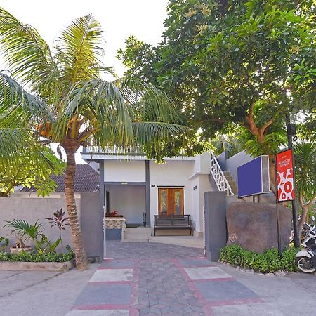 Oyo 91192 Homestay Antara غيليمانوك المظهر الخارجي الصورة