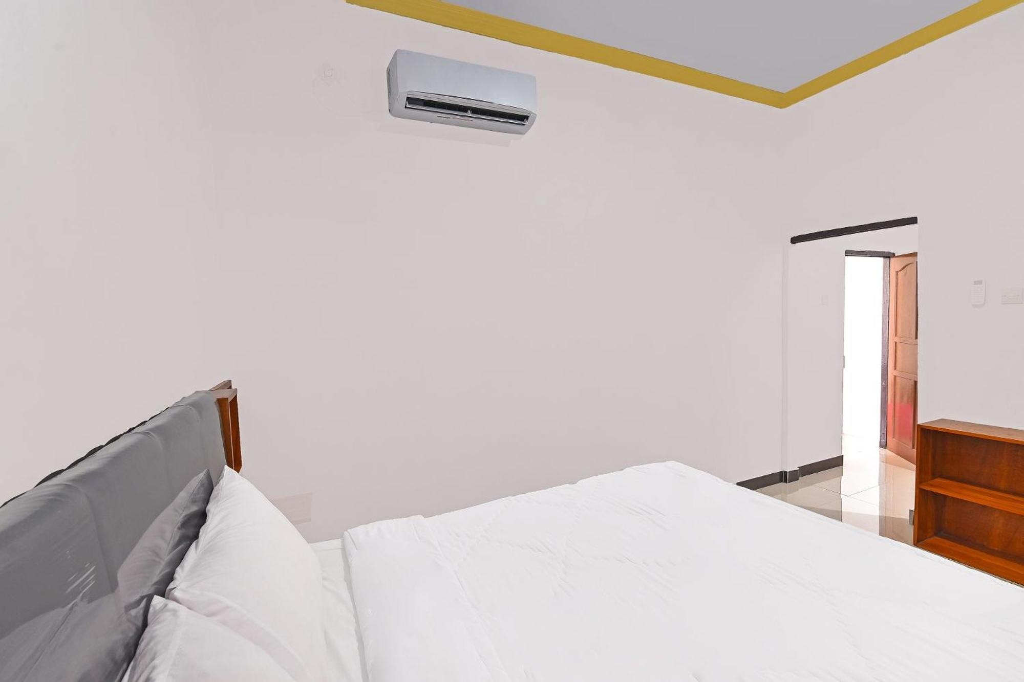 Oyo 91192 Homestay Antara غيليمانوك المظهر الخارجي الصورة
