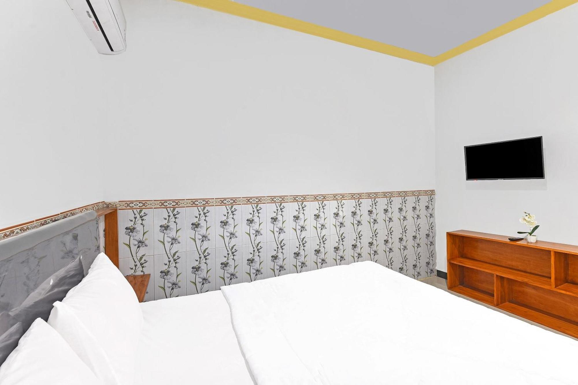 Oyo 91192 Homestay Antara غيليمانوك المظهر الخارجي الصورة