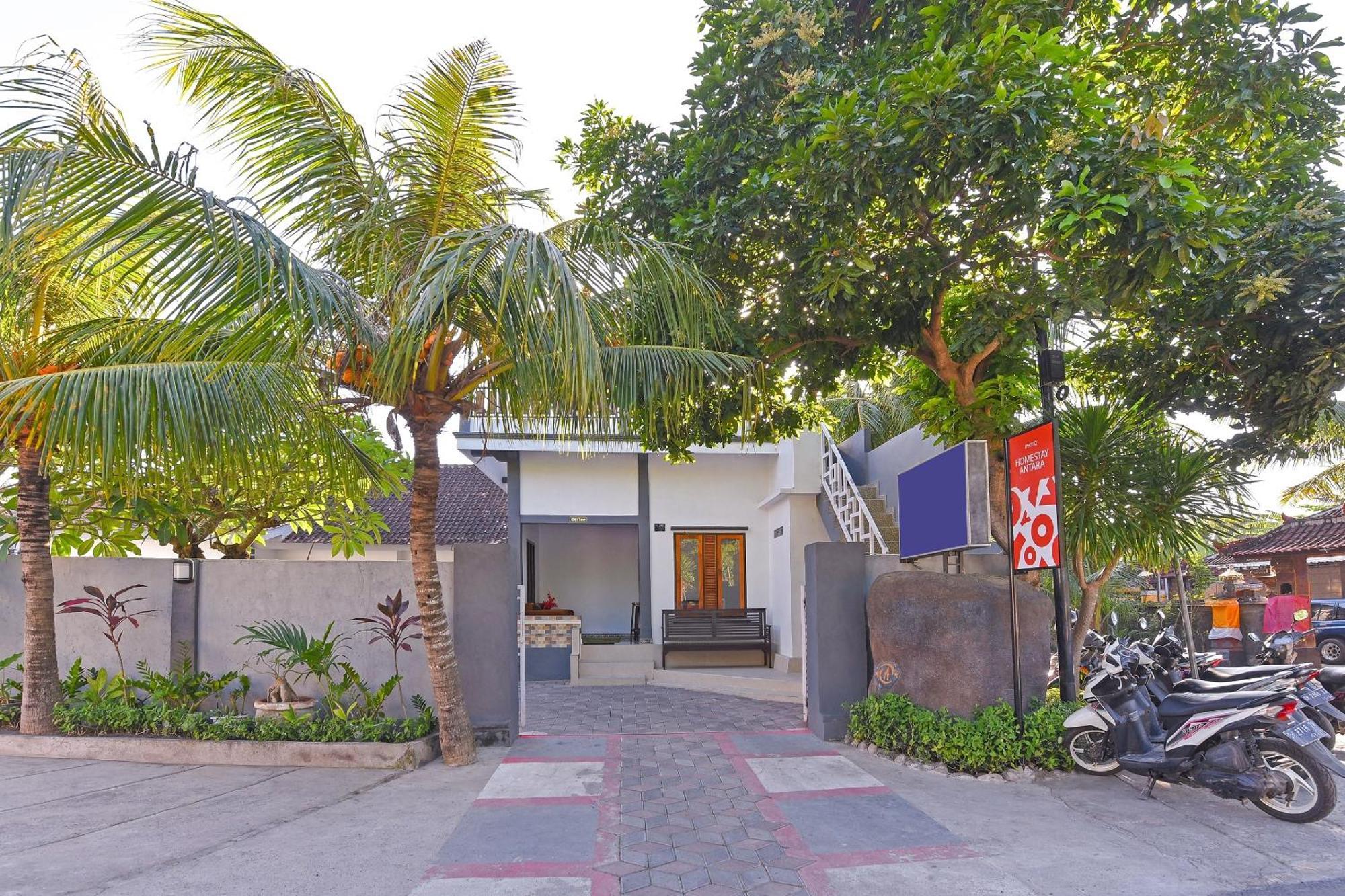 Oyo 91192 Homestay Antara غيليمانوك المظهر الخارجي الصورة