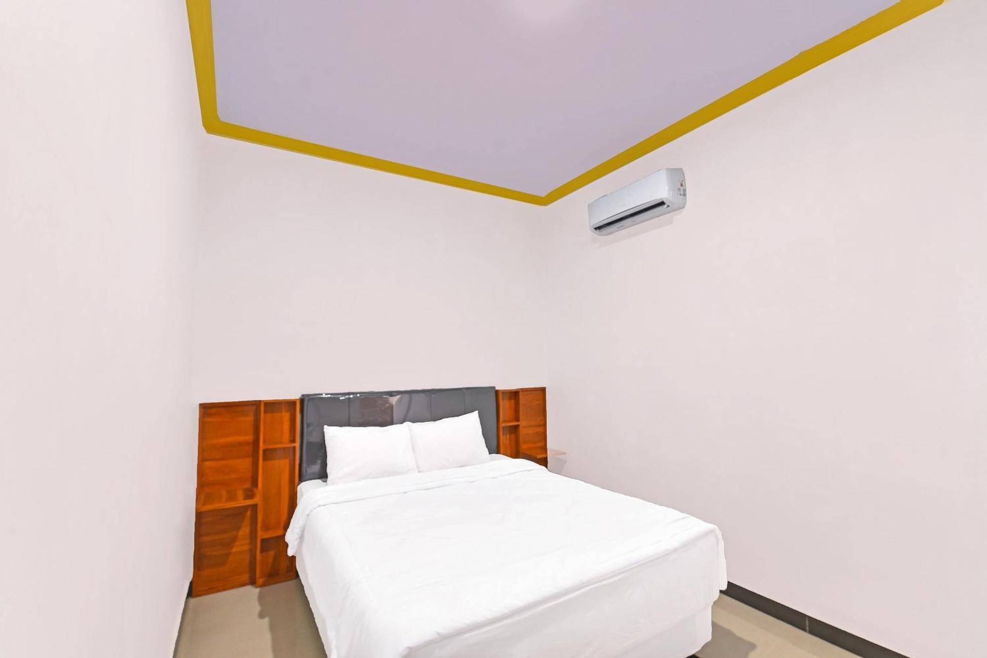 Oyo 91192 Homestay Antara غيليمانوك المظهر الخارجي الصورة